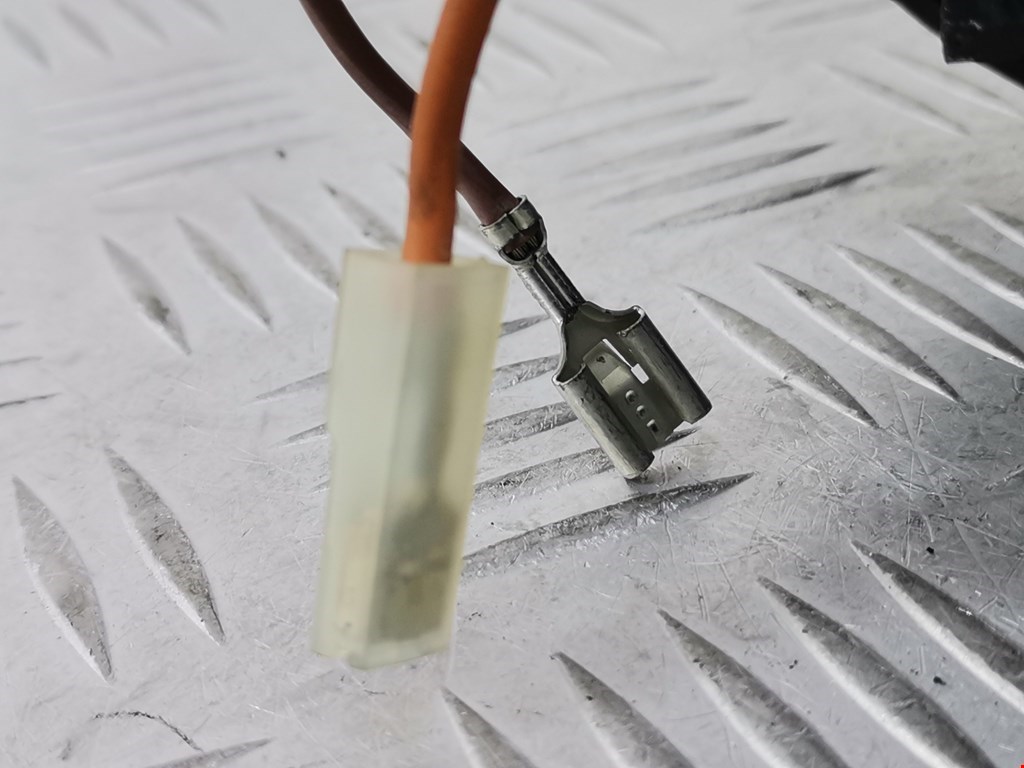 Моторчик (мотор) отопителя салона OPEL Corsa B 1993-2000