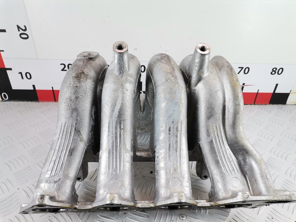 Коллектор впускной MITSUBISHI Colt CA0 1992-1996