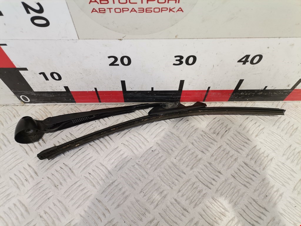 Поводок дворника задний (заднего) AUDI A4 B5 1995-2001