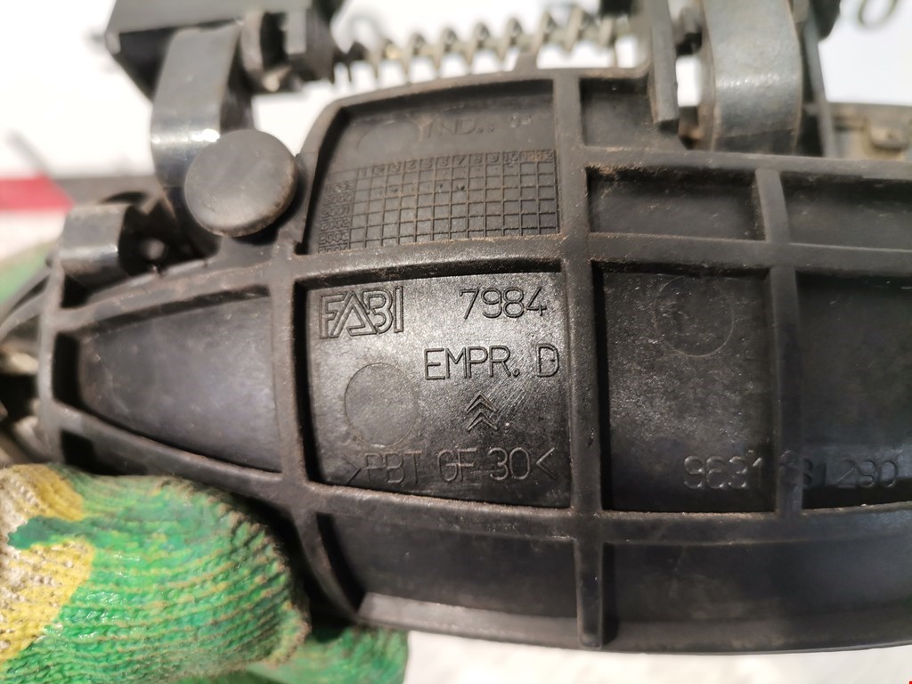 Ручка двери задней наружная правая CITROEN C5 I 2001-2008