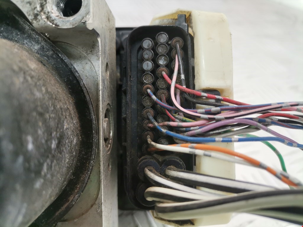 Блок ABS (насос) DAIHATSU Cuore Cuore L251 2003-2007