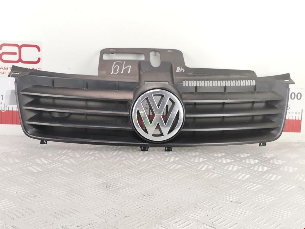 Решетка радиатора Volkswagen Polo 4 (2001-2009)
