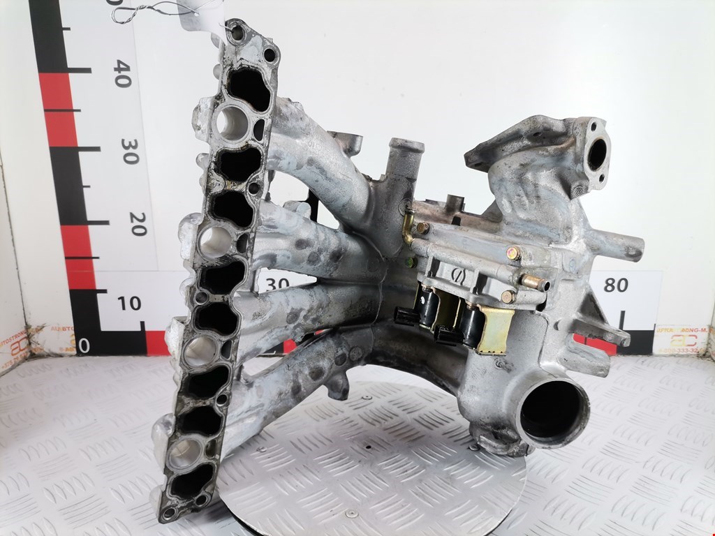 Коллектор впускной VOLVO V40 I 1995-2004