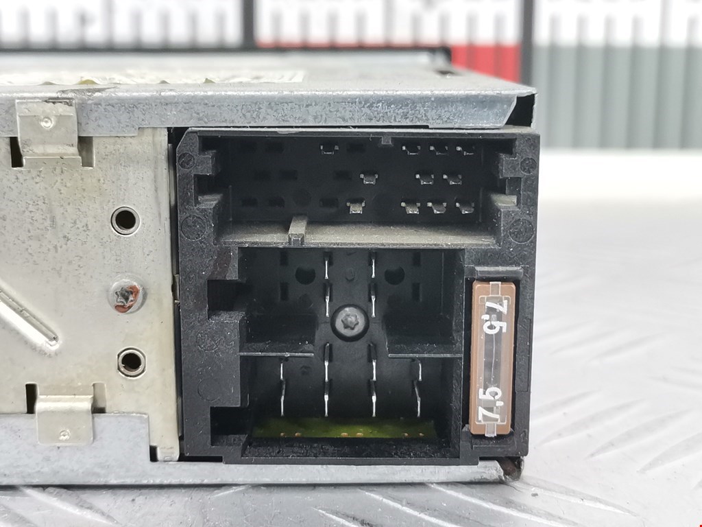 Магнитола VOLKSWAGEN Polo IV 2001-2009