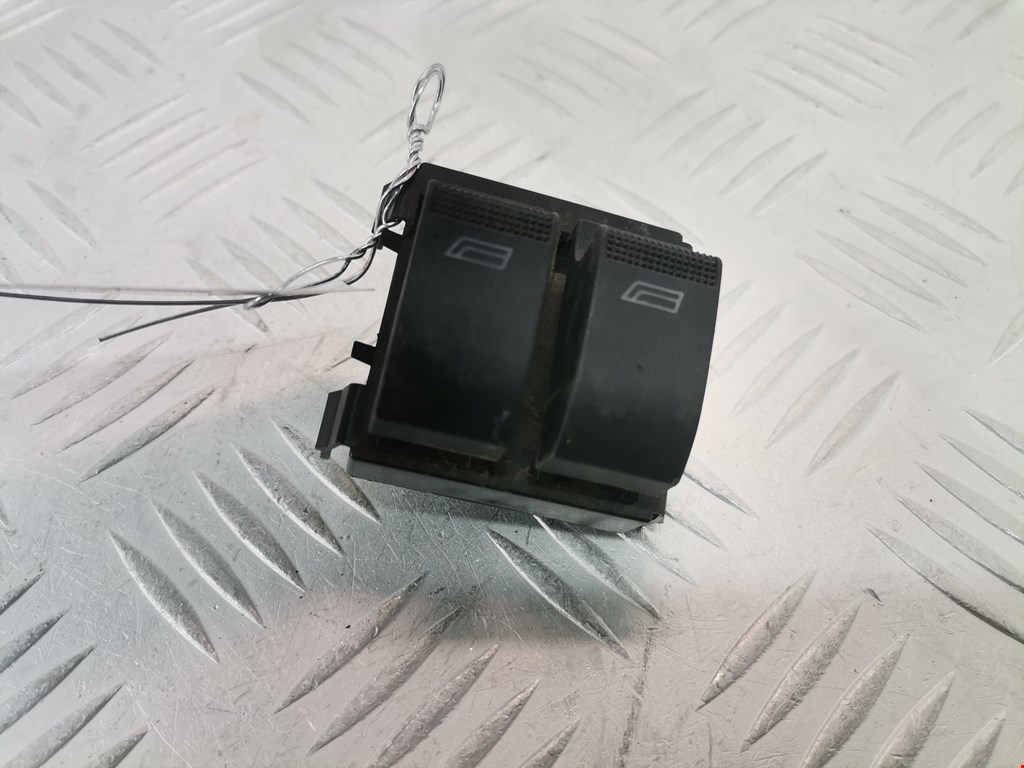 Блок управления стеклоподъемниками AUDI A3 8L 1996-2003