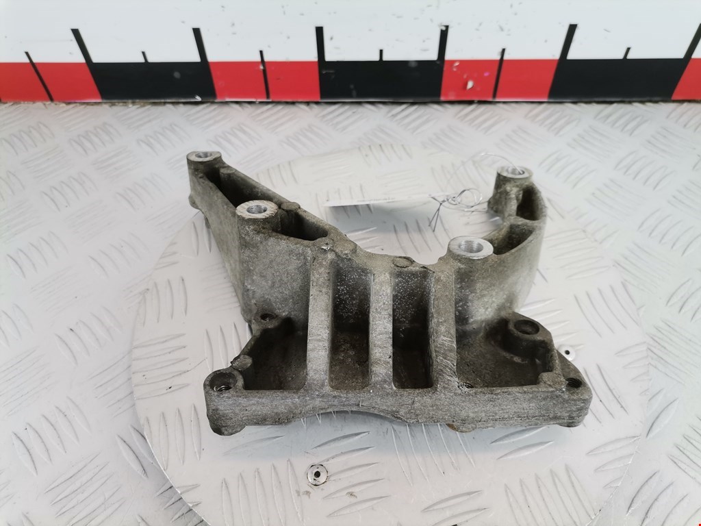 Кронштейн гидроусилителя FORD Focus I 1998-2005