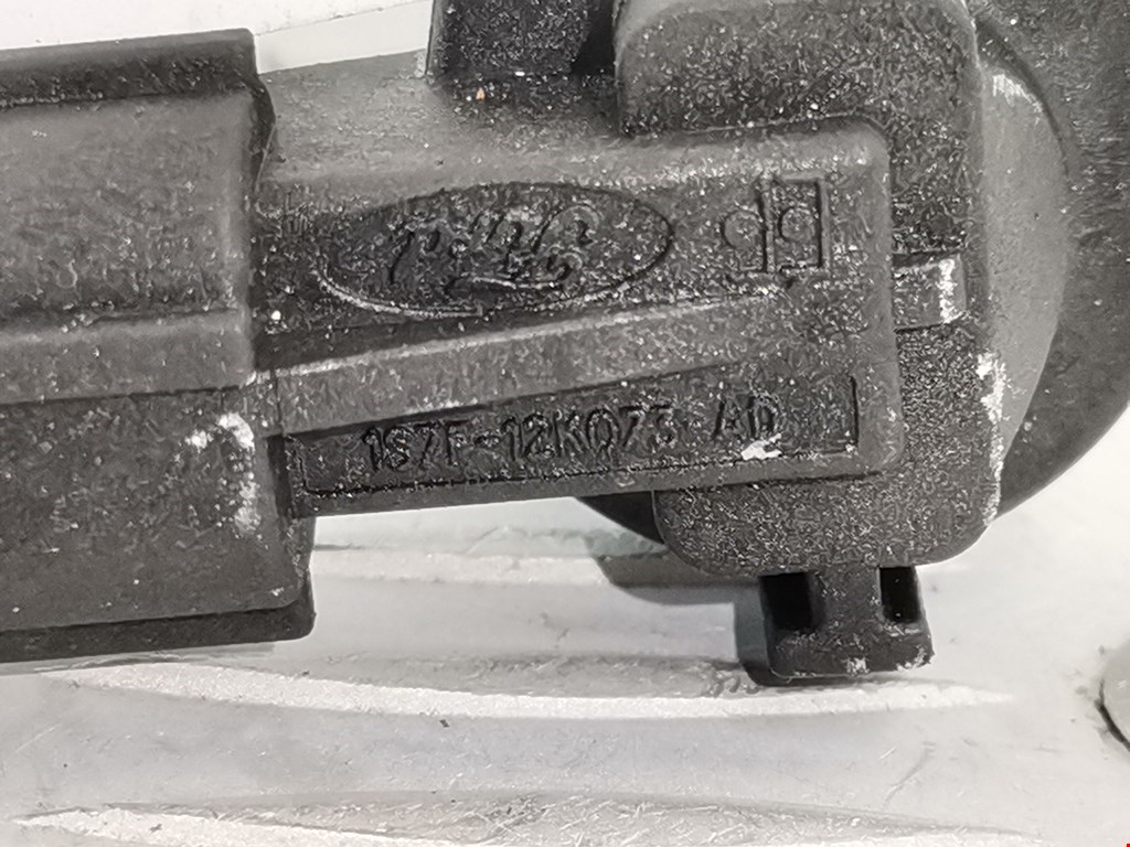 Датчик положения распредвала FORD Mondeo III 2000-2007