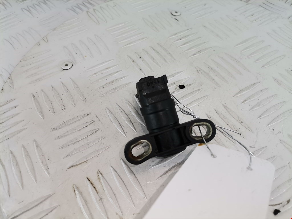 Датчик положения коленвала FORD Mondeo III 2000-2007