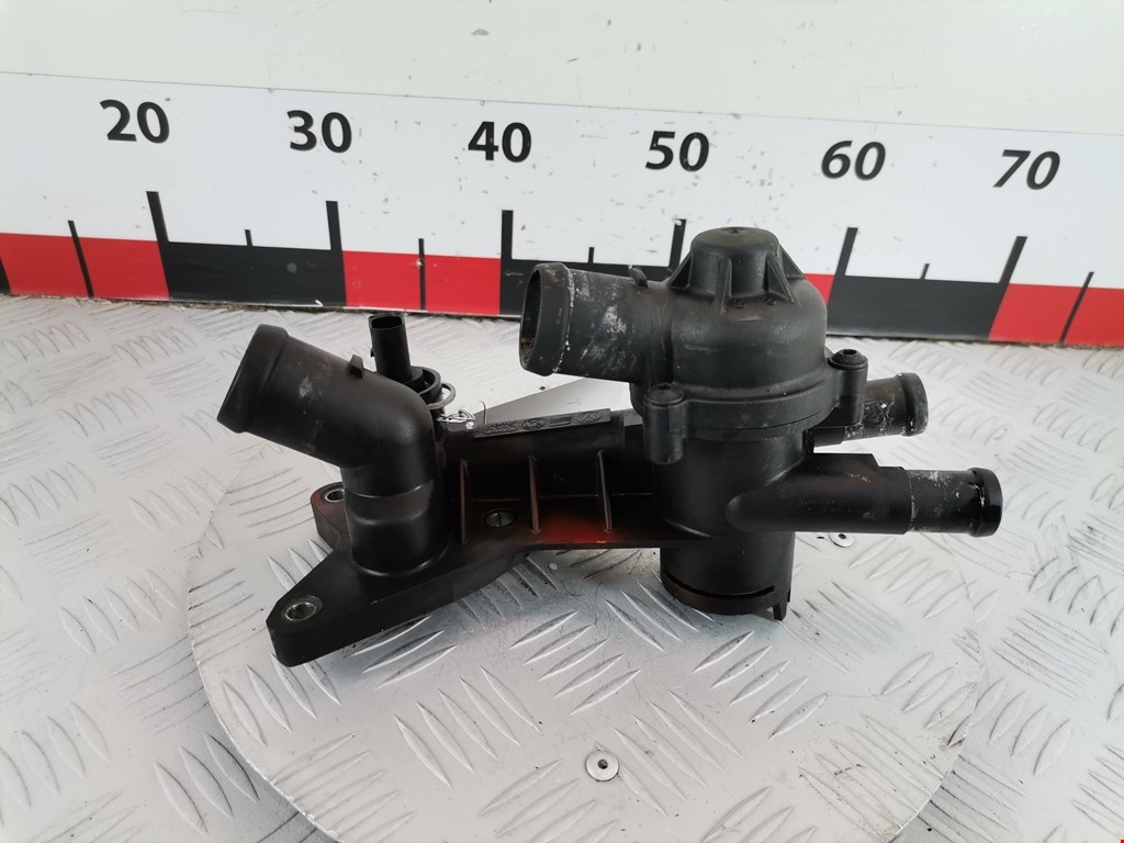 Корпус термостата VOLKSWAGEN Polo IV 2001-2009