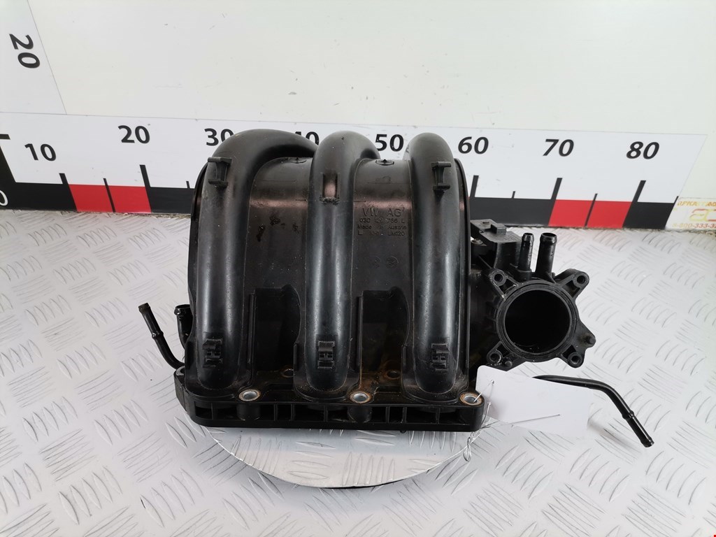 Коллектор впускной VOLKSWAGEN Fox 2005-2011