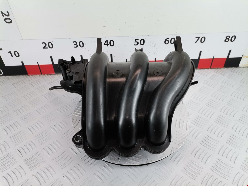 Коллектор впускной VOLKSWAGEN Fox 2005-2011