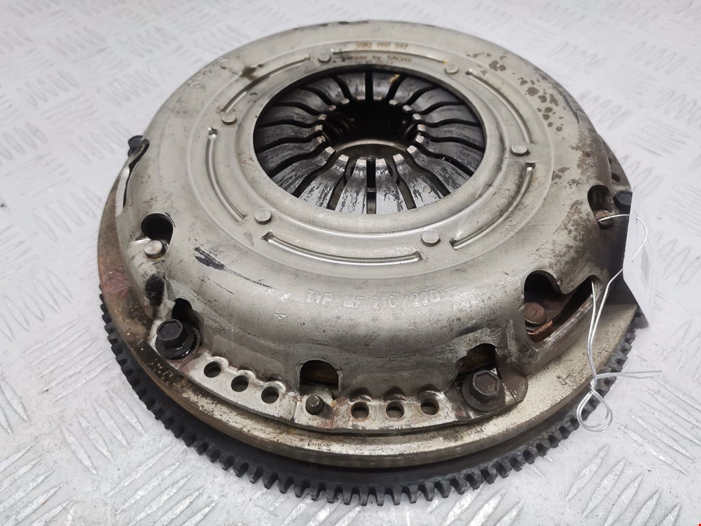 Маховик (демпфер сцепления) FORD Focus I 1998-2005