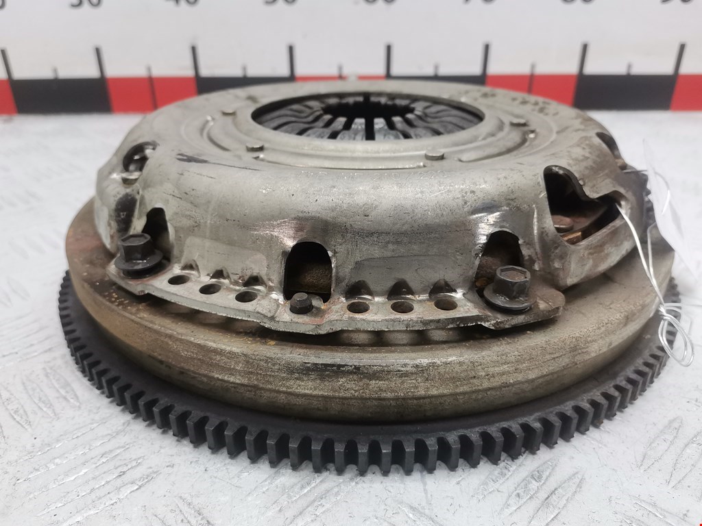 Маховик (демпфер сцепления) FORD Focus I 1998-2005