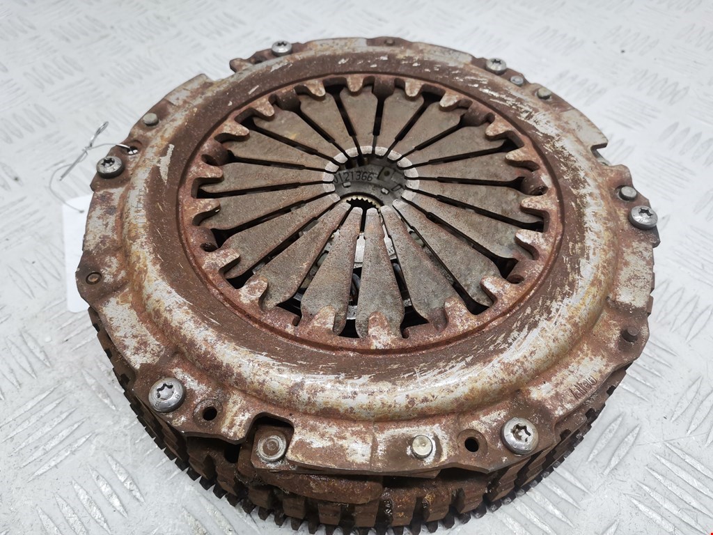 Маховик (демпфер сцепления) RENAULT Clio 1998-2008