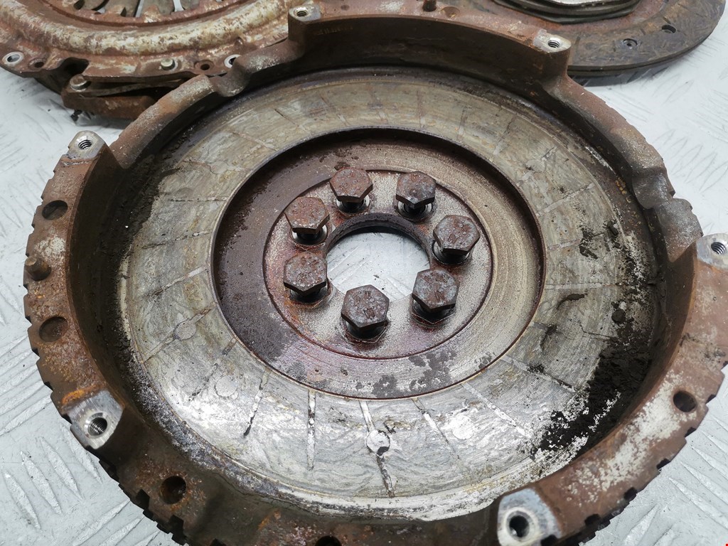 Маховик (демпфер сцепления) RENAULT Clio 1998-2008