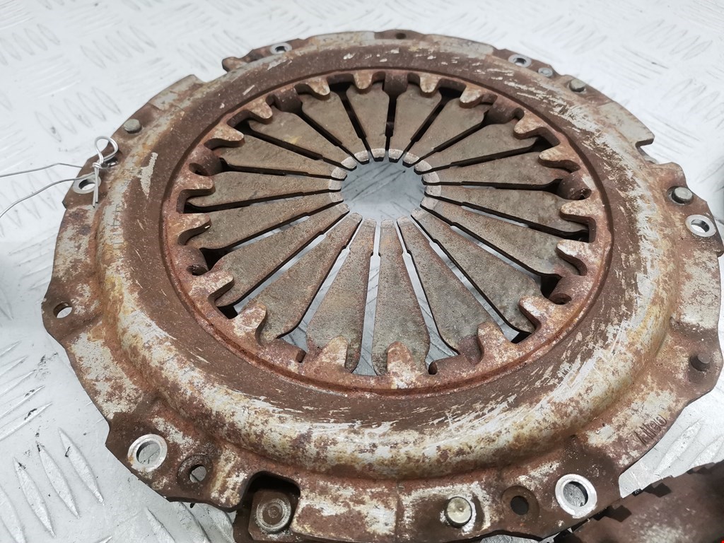 Маховик (демпфер сцепления) RENAULT Clio 1998-2008