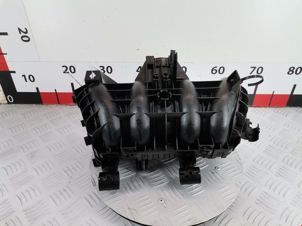 Коллектор впускной Opel Corsa C (2000-2006)