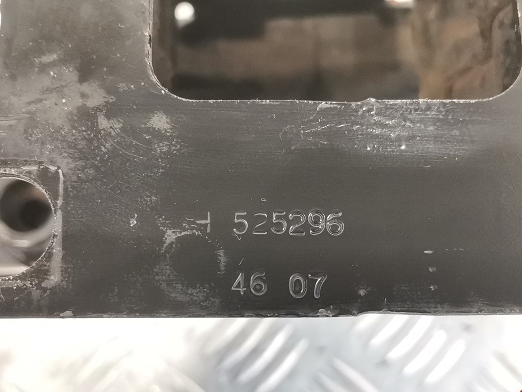 Усилитель переднего бампера (передний) PEUGEOT 207 2006-2015