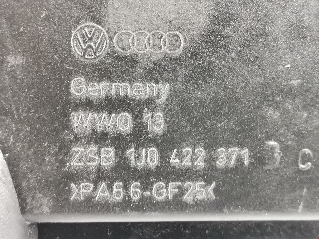 Бачок ГУР (гидроусилителя) VOLKSWAGEN Golf IV 1997-2003