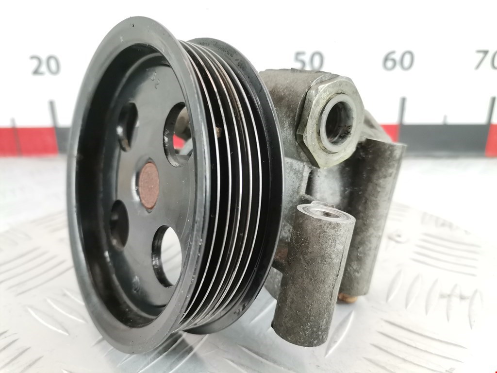 Насос гидроусилителя руля (ГУР) FORD Fiesta 2001-2008