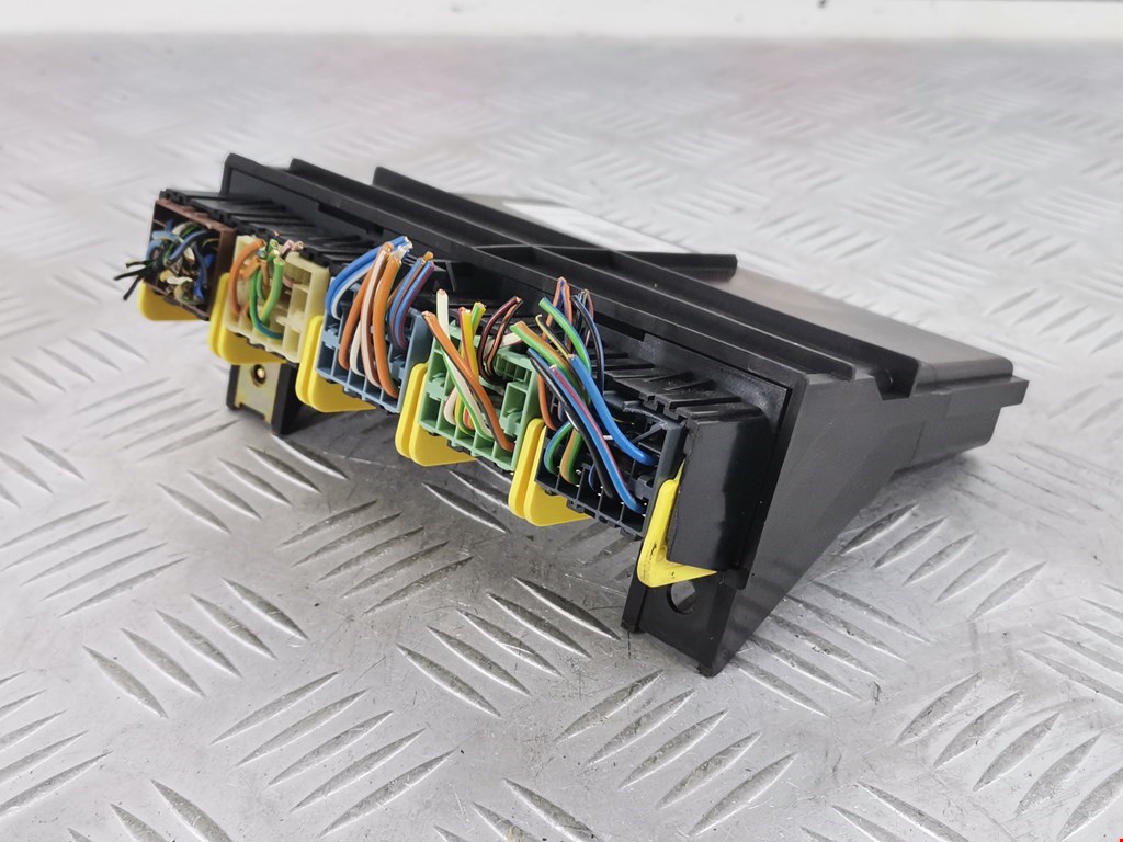 Блок комфорта FORD Fiesta 2001-2008