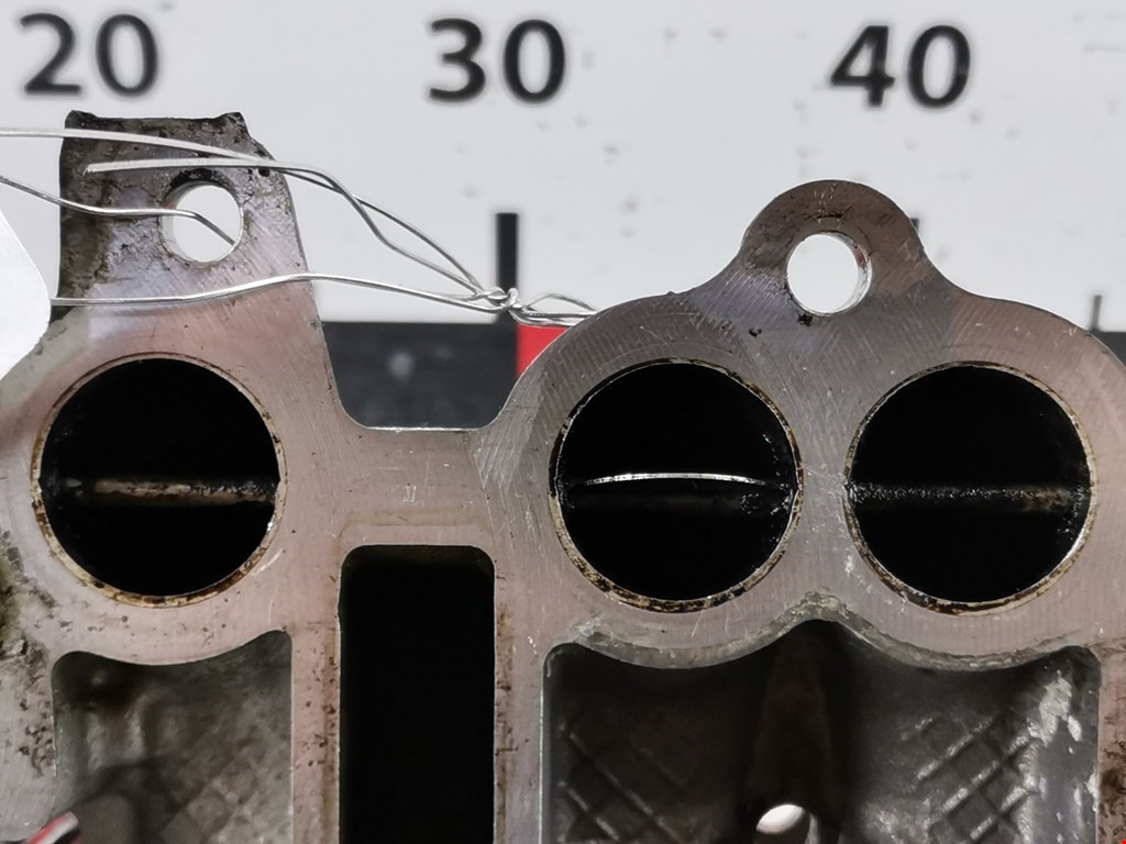 Коллектор впускной AUDI A4 B7 2004-2007