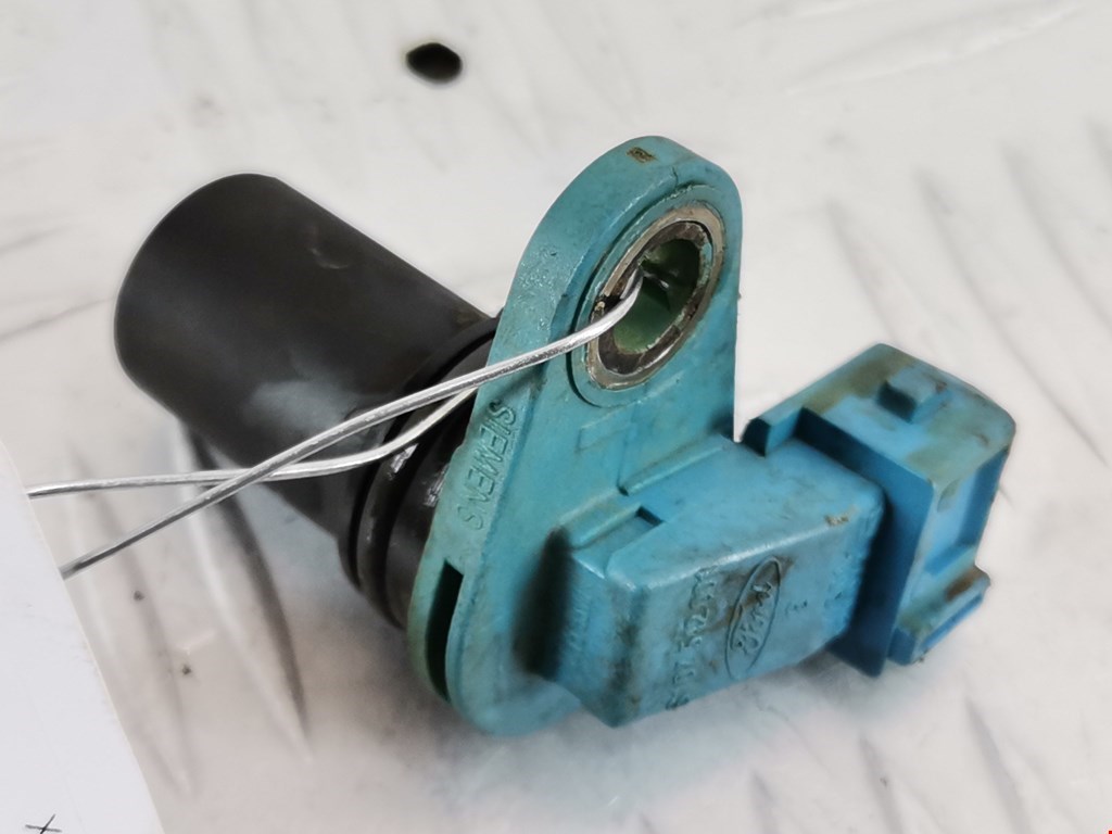 Датчик положения распредвала FORD Fiesta 2001-2008