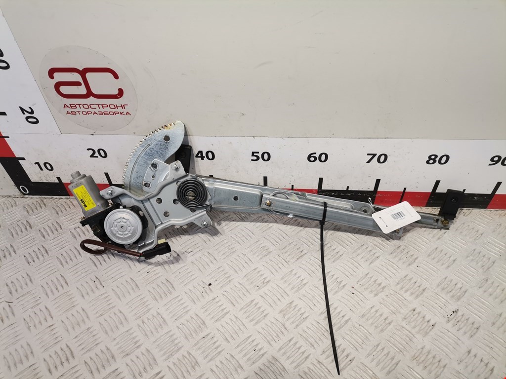 Стеклоподъемник передний правый KIA Carens 1999-2002
