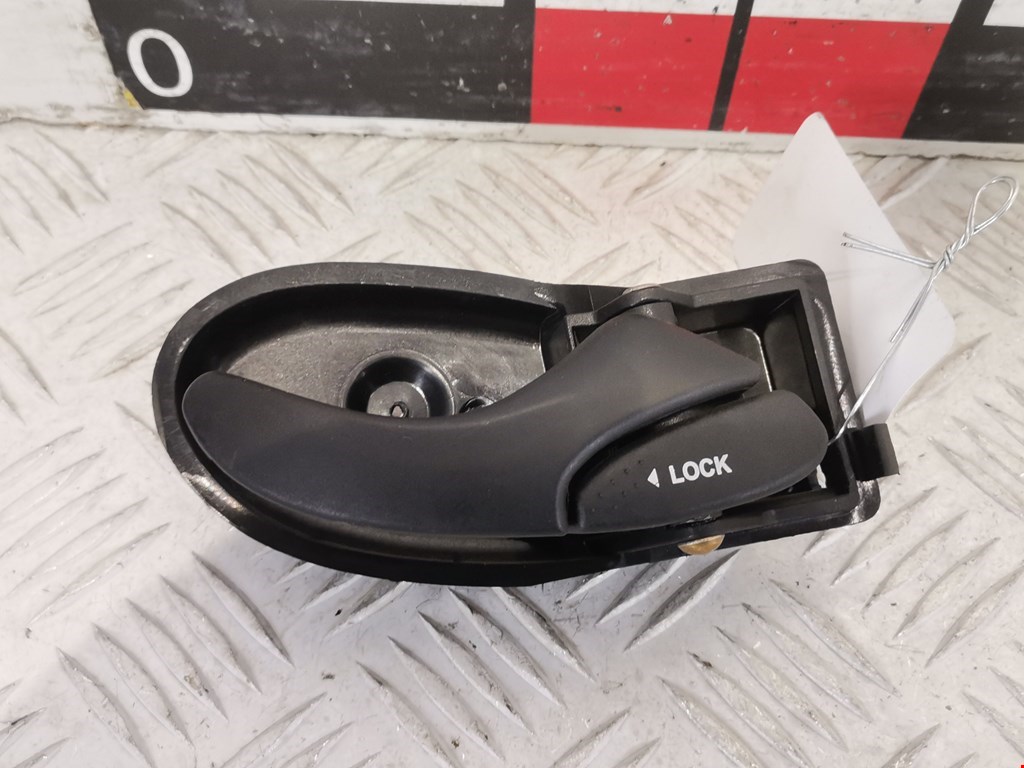 Ручка дверная передняя внутренняя правая FORD Focus I 1998-2005