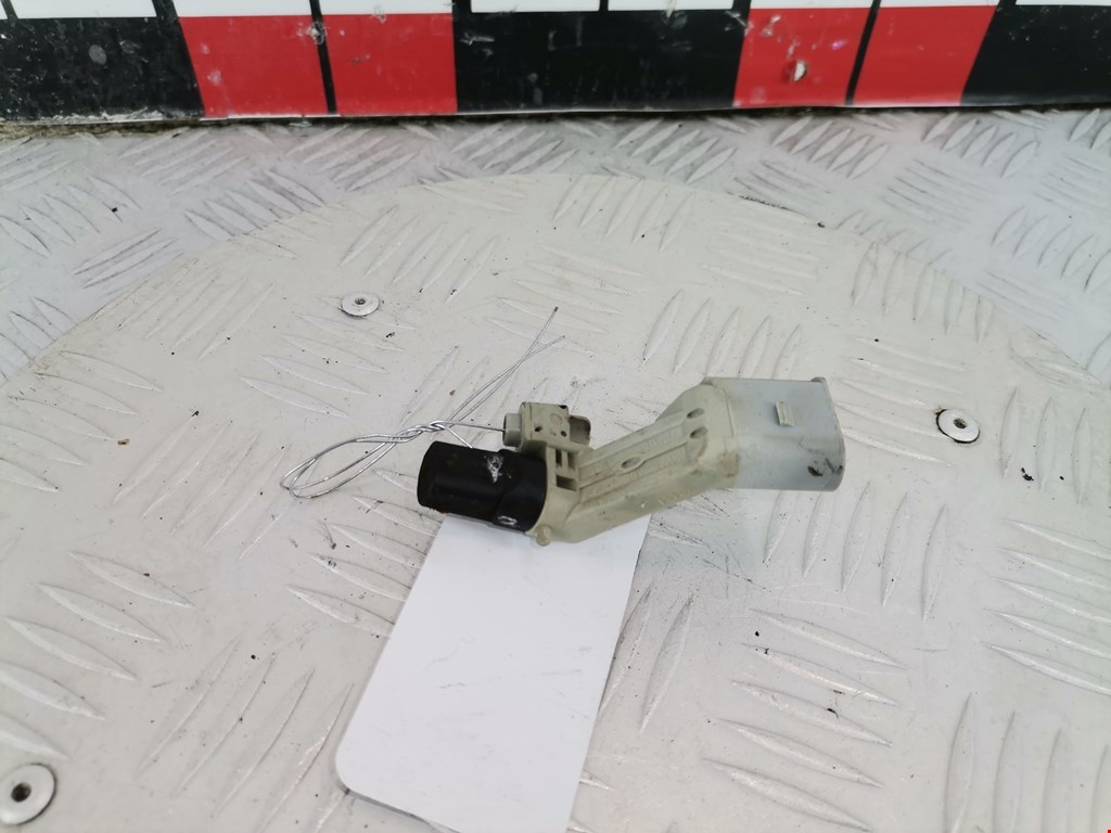 Датчик положения коленвала SEAT Ibiza 2008-2017