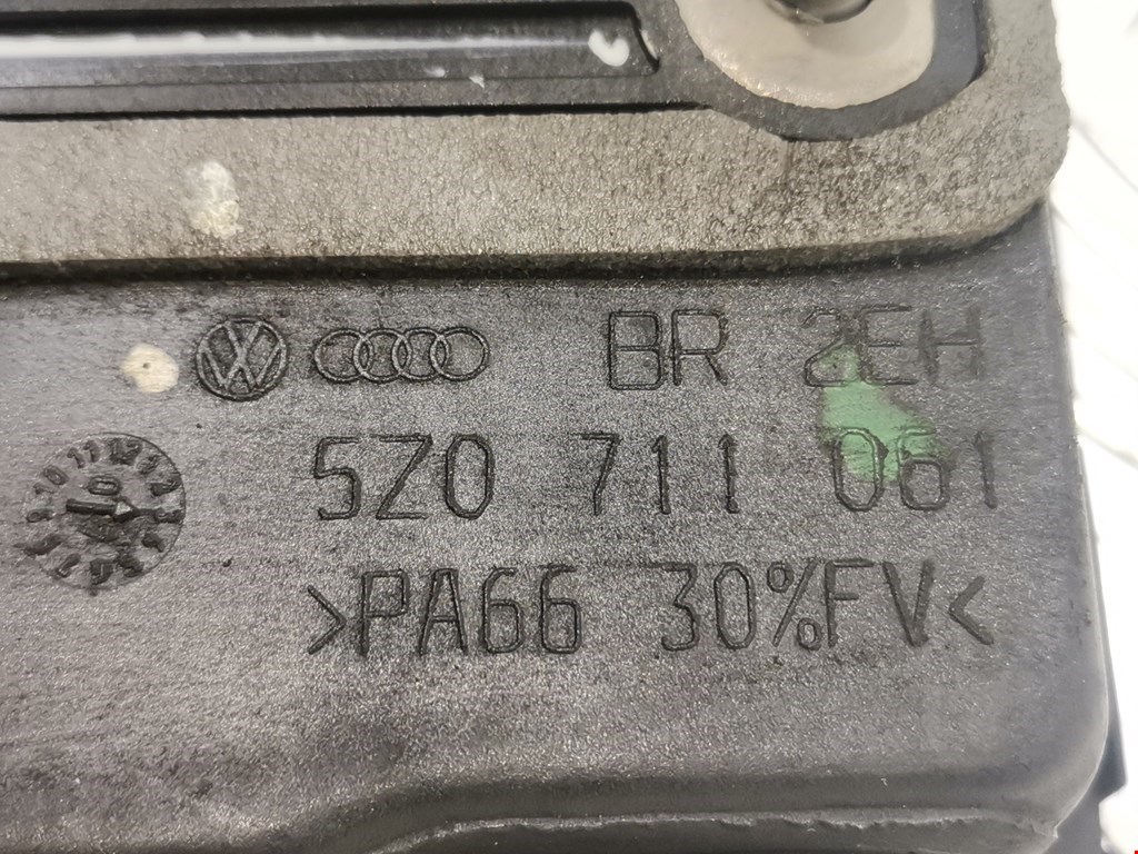 Кулиса (селектор) АКПП/МКПП в салоне VOLKSWAGEN Fox 2005-2011