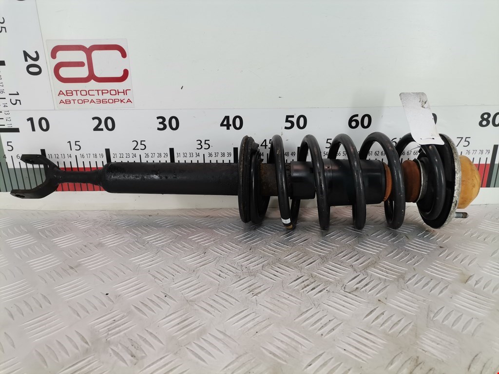 Амортизатор передний правый VOLKSWAGEN Passat B5 1997-2005