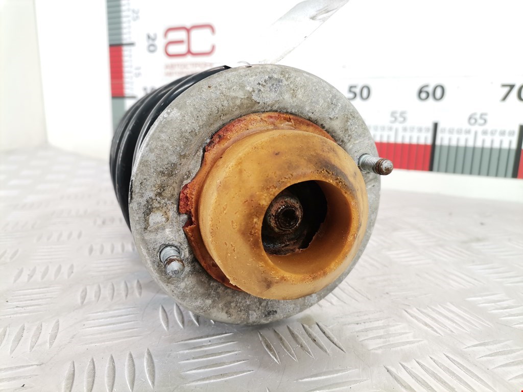 Амортизатор передний правый VOLKSWAGEN Passat B5 1997-2005