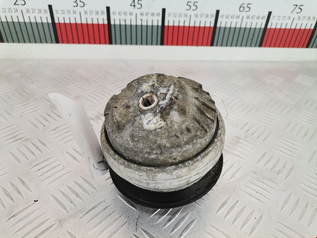 Подушка (опора) крепления двигателя Mercedes E-Class (W210) (1995-2003)