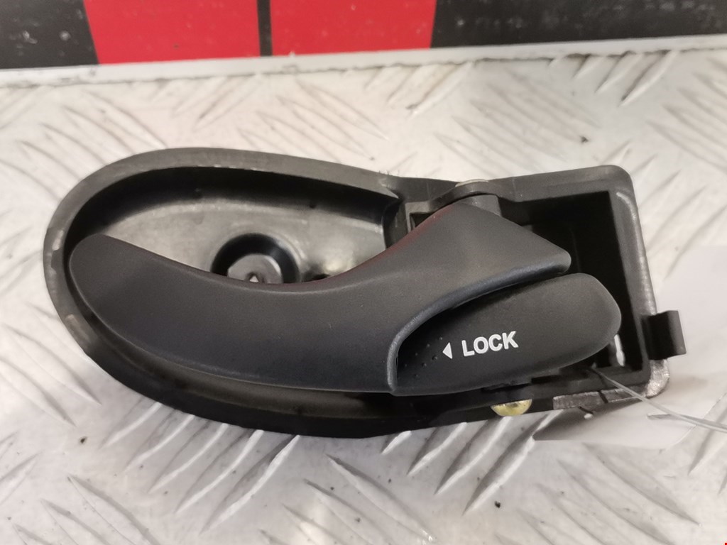 Ручка дверная задняя внутренняя правая FORD Focus I 1998-2005