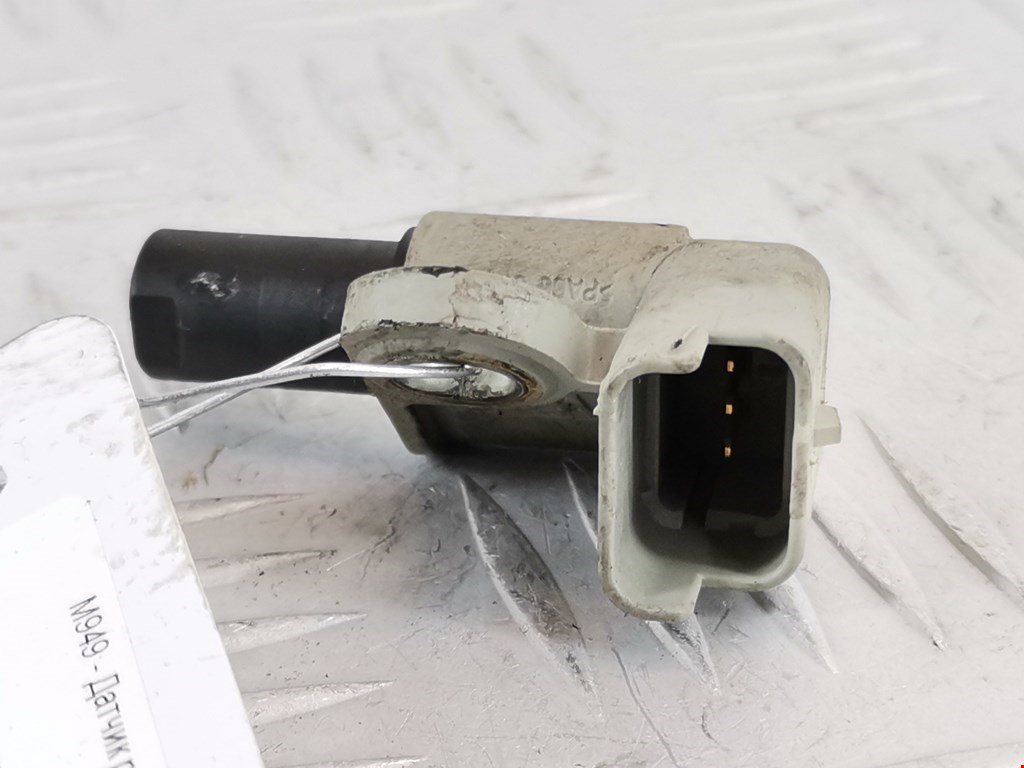 Датчик положения распредвала FORD Focus II 2005-2011