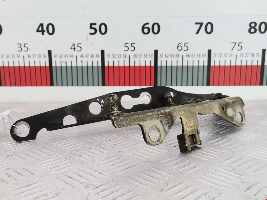 Петля капота левая/правая VOLVO V70 II 2000-2007