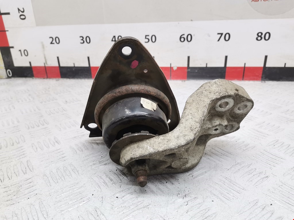 Подушка (опора) крепления двигателя Kia Ceed 1 (ED) (2006-2012)