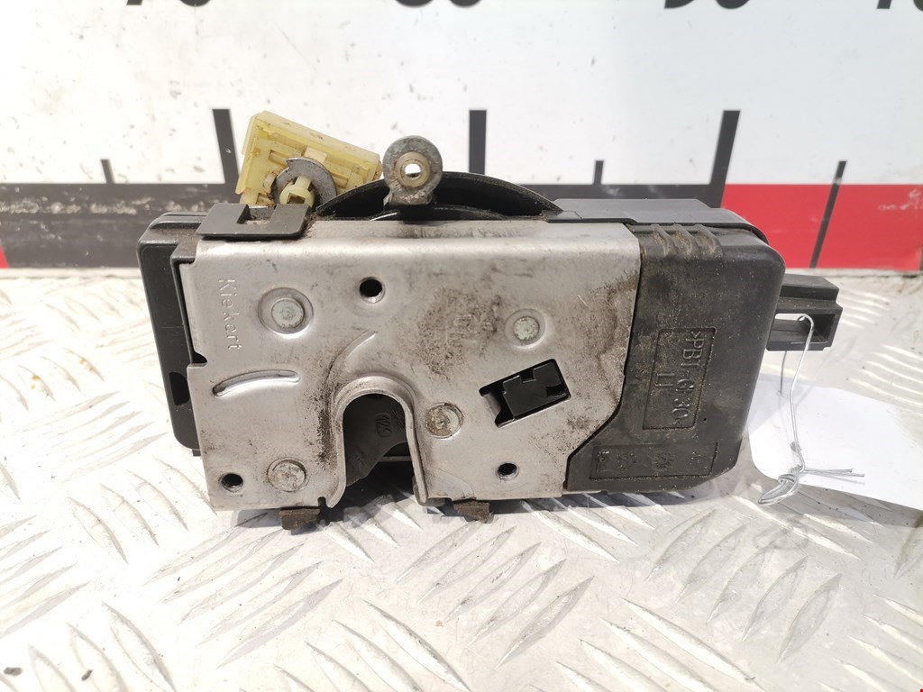 Замок двери передней левой OPEL Signum 2003-2008