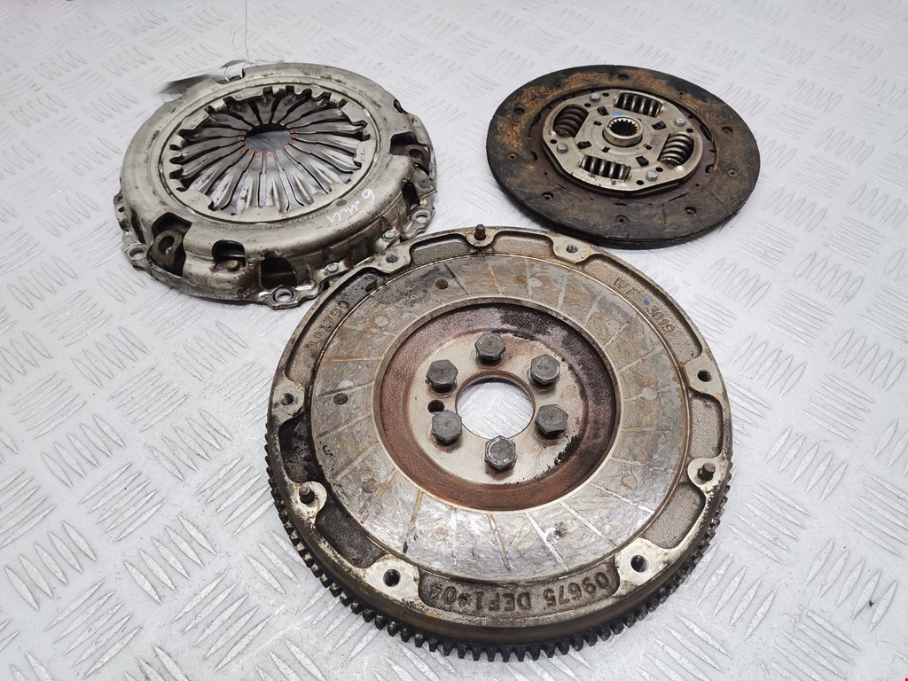 Маховик (демпфер сцепления) PEUGEOT 207 2006-2015