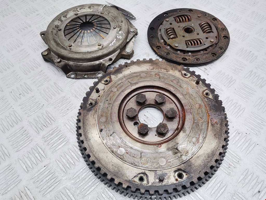 Маховик (демпфер сцепления) PEUGEOT 207 2006-2015