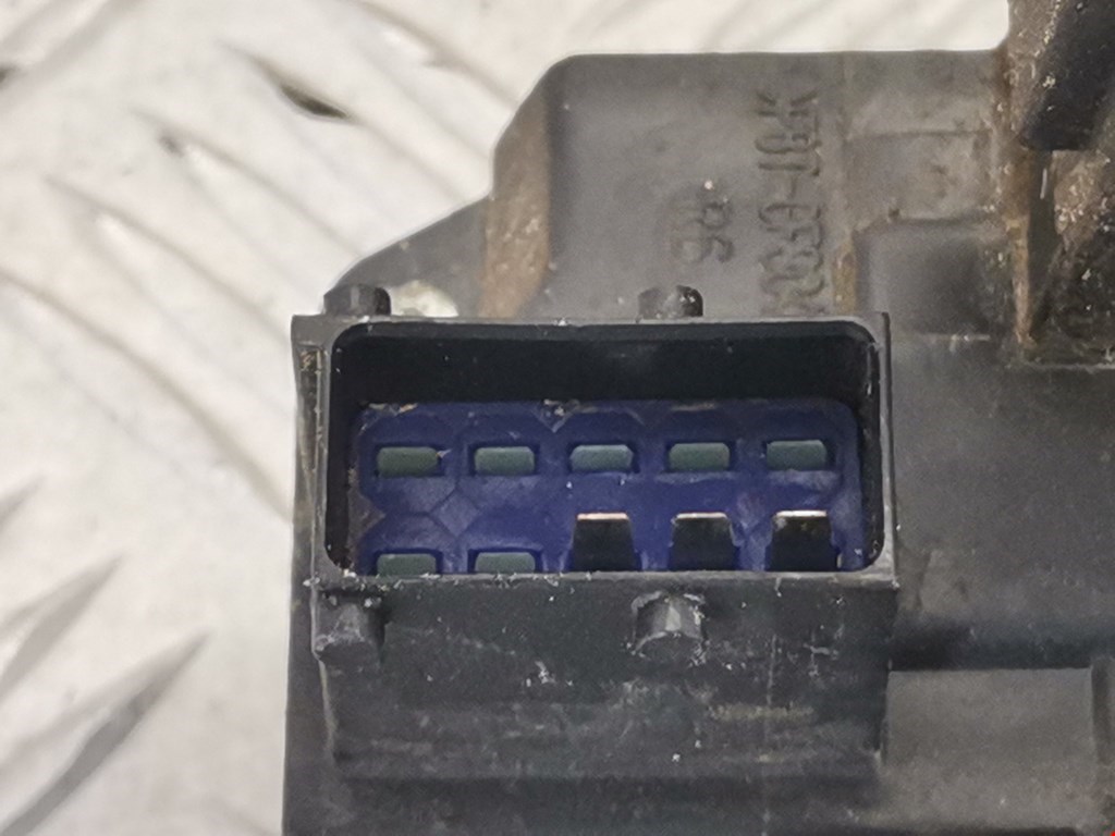 Замок двери передней правой OPEL Astra G 1998-2005