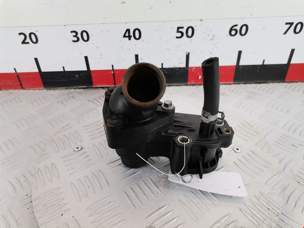 Корпус термостата FORD Focus II 2005-2011