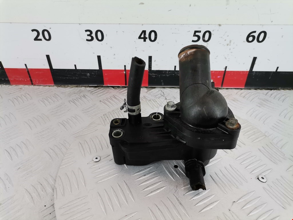 Корпус термостата FORD Focus II 2005-2011