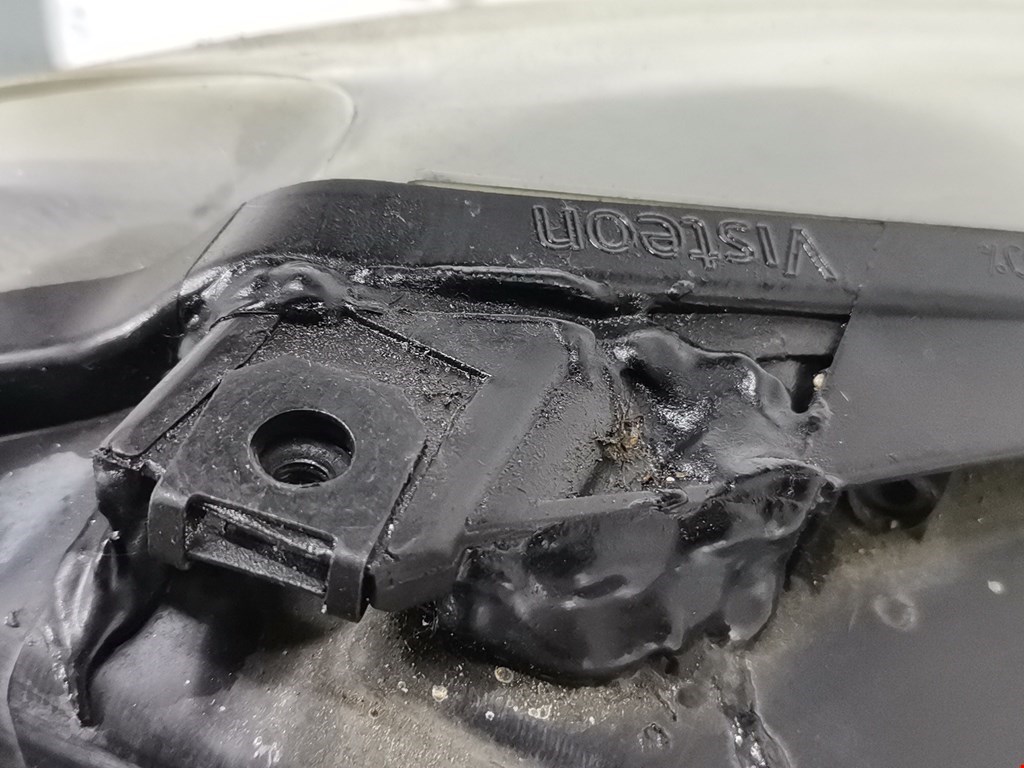 Фара левая VOLKSWAGEN Golf V 2003-2009