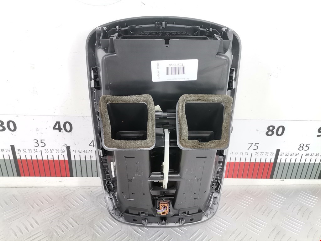 Дефлектор воздушный PEUGEOT 207 2006-2015