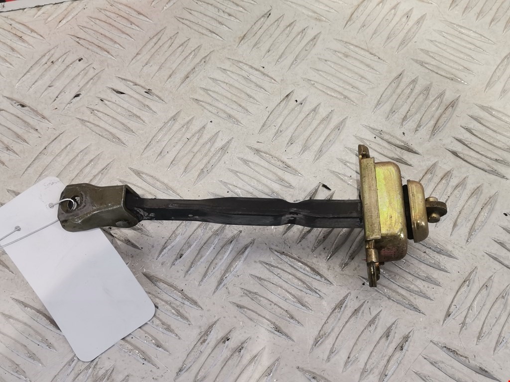 Ограничитель открывания двери MITSUBISHI Space Star 1999-2006