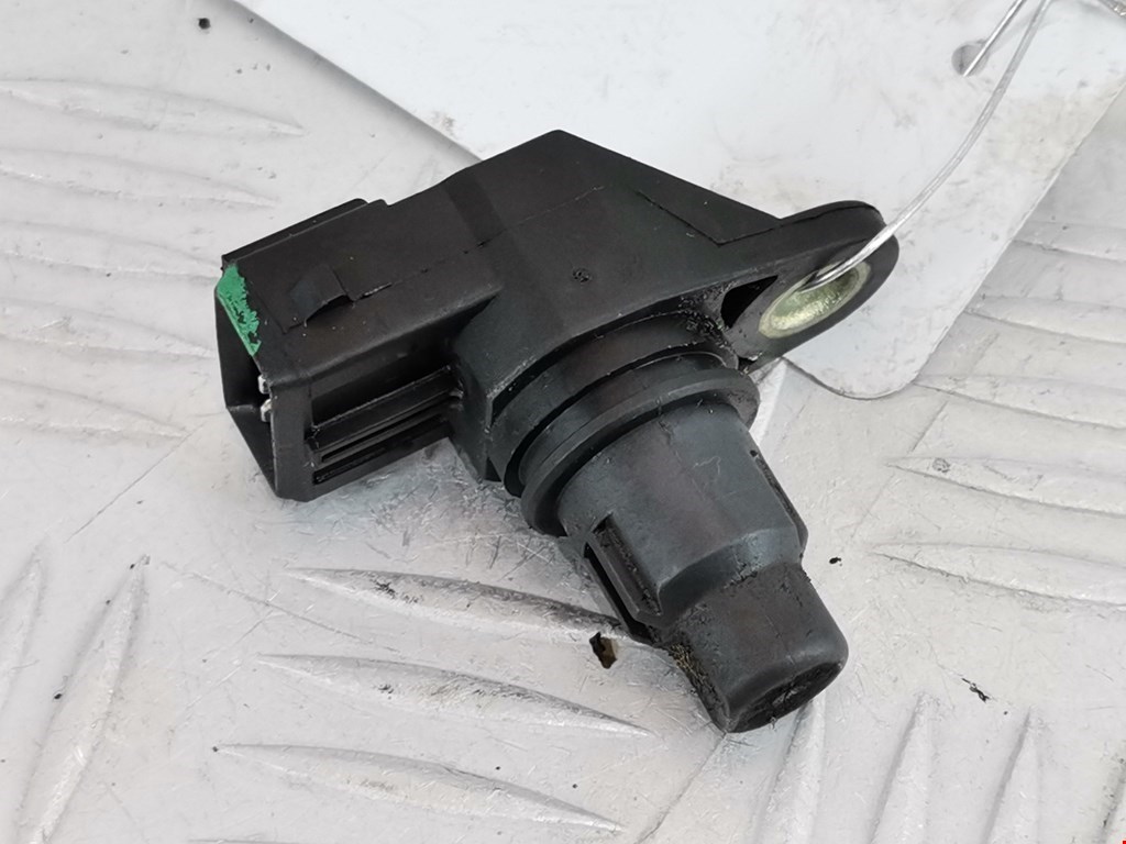 Датчик положения распредвала MITSUBISHI Carisma 1995-1999