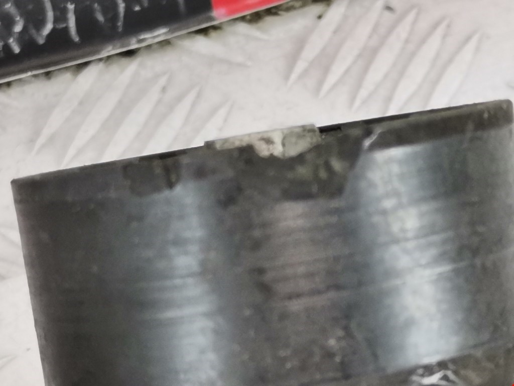 Кронштейн генератора MITSUBISHI Carisma 1995-1999