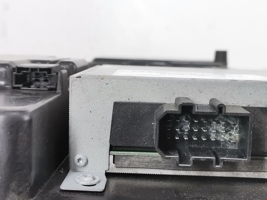 Сабвуфер AUDI A4 B6 2001-2005